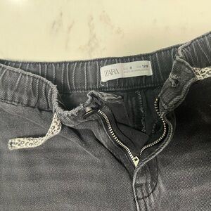 Zara Gray High Rise Jeans with Stretch
